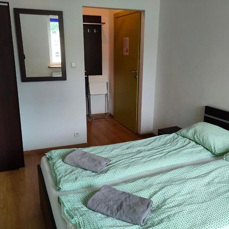 Lux Hostel - Z Prywatnymi Lazienkami Γκντίνια Εξωτερικό φωτογραφία