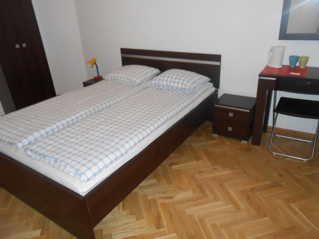 Lux Hostel - Z Prywatnymi Lazienkami Γκντίνια Δωμάτιο φωτογραφία
